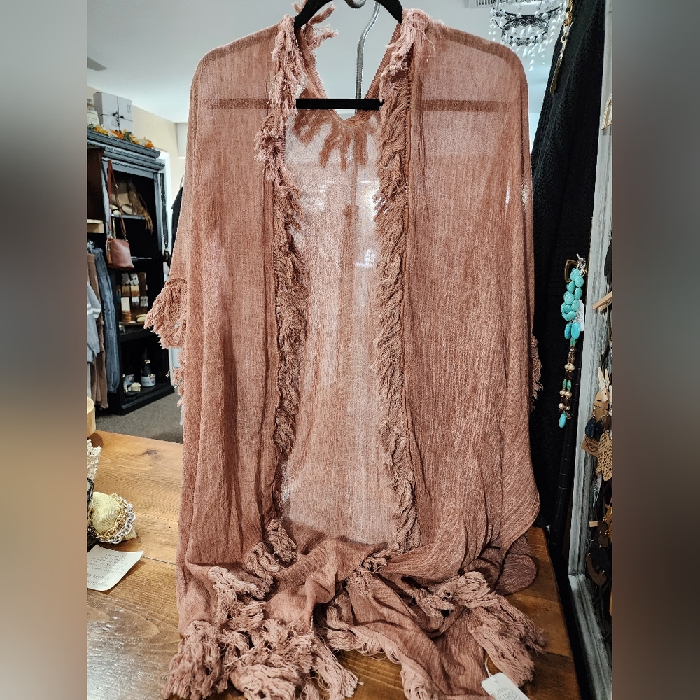 Fray Kimono